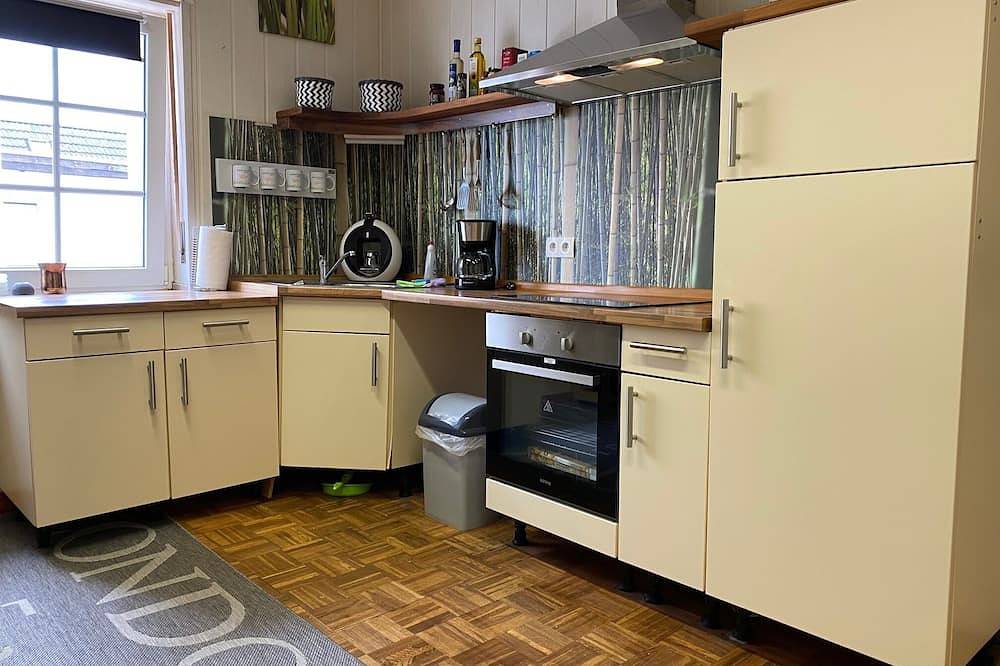 Ganze Wohnung, Roggendorf 2, zentrumnah und voll ausgestattet in Mechernich, Naturpark Hohes Venn-Eifel