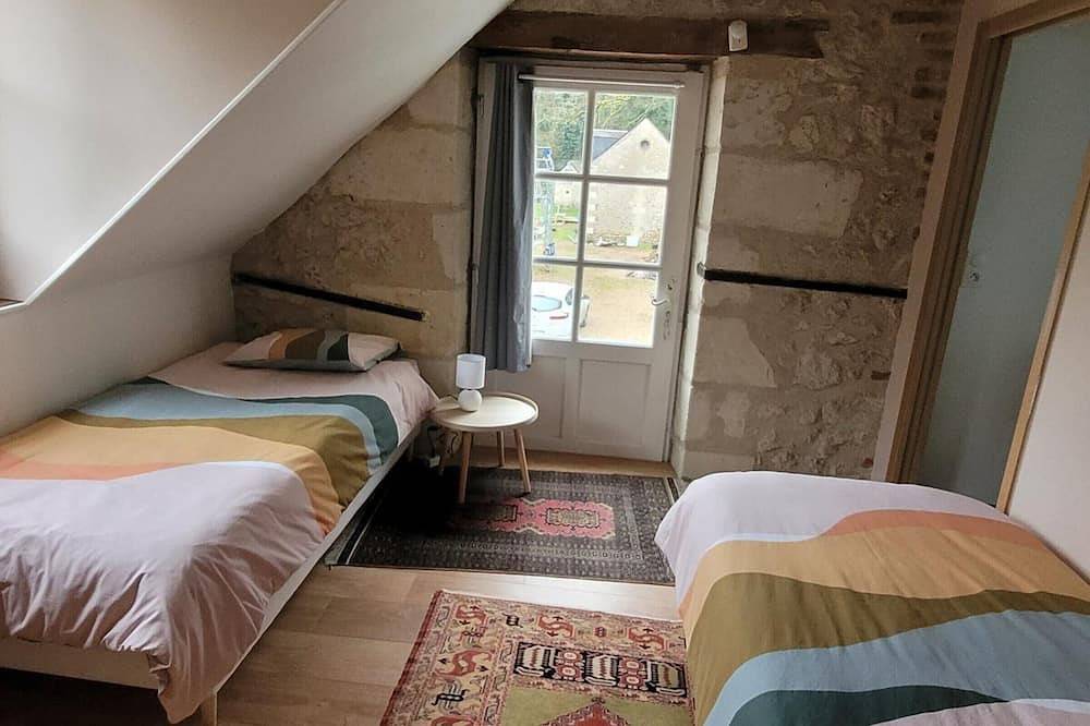 Gîte de charme aux portes d'Amboise avec grand jardin et Wi-Fi in Reugny, Région de Tours
