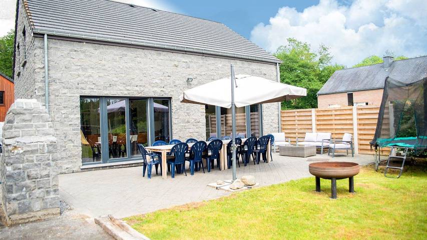 Maison de vacances pour 12 personnes, avec sauna ainsi que jardin et terrasse à Durbuy