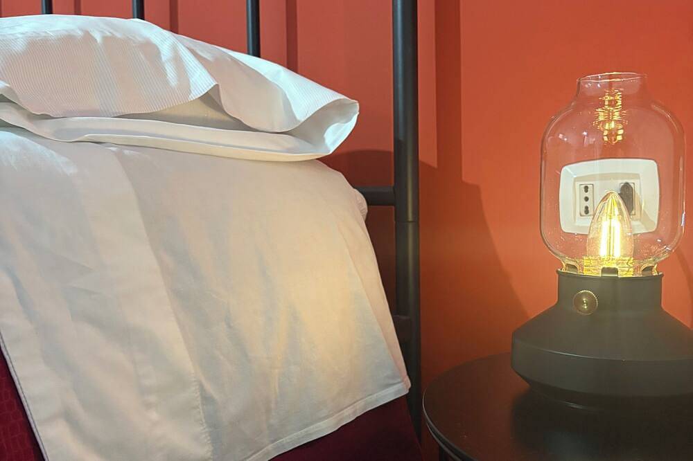 Experience the heart of Naples, sleep at B&B Tarumbó! in Nápoles, Provincia de Nápoles
