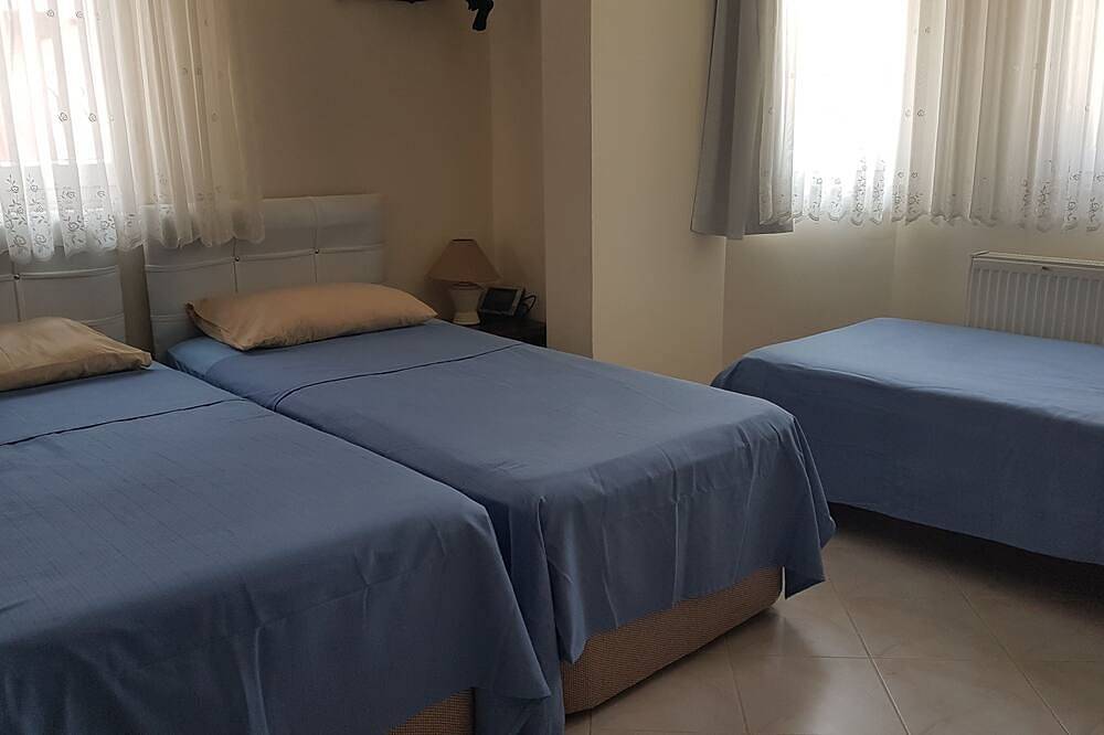 Villa in der Nähe von Altinkum; Private Pool; 5 min zu Fuß zum Strand; Ruhige Lage; Schlafmöglichkeiten für 7 in Didim, Türkische Ägäis