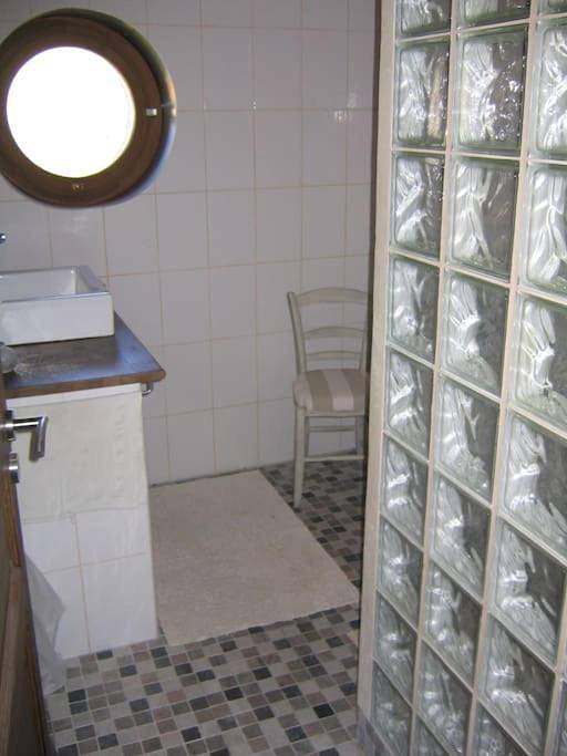 Appartement entier, One-Bedroom Apartment in Boussy, Région d'Annecy