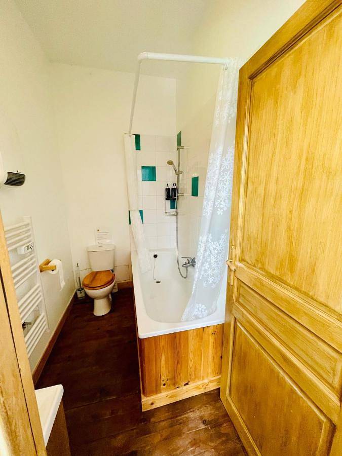 Gîte pour 4 personnes, avec terrasse ainsi que vue et piscine, animaux acceptés à Saint-Michel (Gers) - 2