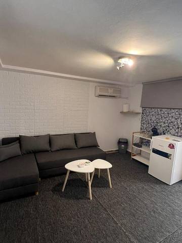 Gîte pour 2 personnes, avec terrasse dans Érétrie