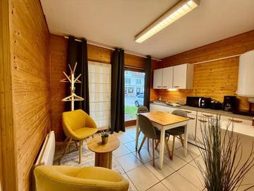 Gîte pour 2 personnes, avec jardin, animaux acceptés dans Lac de Longemer