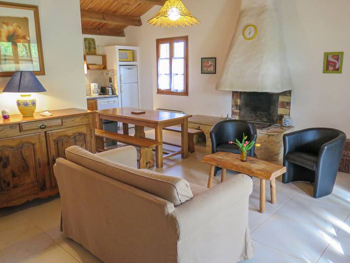 Location de vacances pour 4 personnes, avec terrasse et jardin à Blanquefort-sur-Briolance - 3