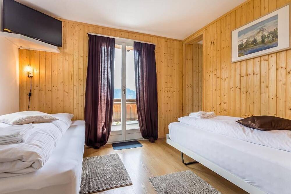 Hotel Sterne - Twin Room in Beatenberg, Meer van Thun