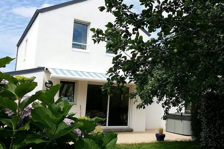 Maison de vacances pour 6 personnes, avec Terrasse et Jardin à Brest