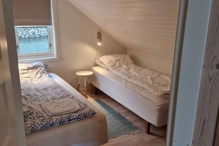 Blockhütte für 6 Personen, mit Sauna und Balkon auf den Lofoten - 4