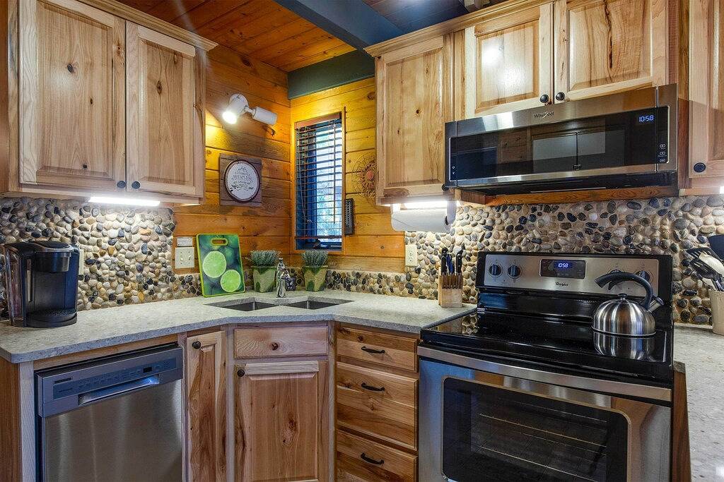 Nette Sunriver-Kabine, Whirlpool, kurzer Weg zum Dorf, Starbucks in Sunriver, Deschutes County