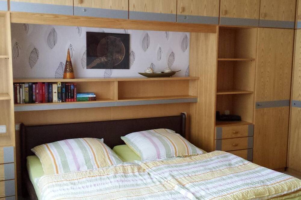 Ganze Wohnung, Haus Koch - Ferienwohnung in Tann, Rhön-Hessen