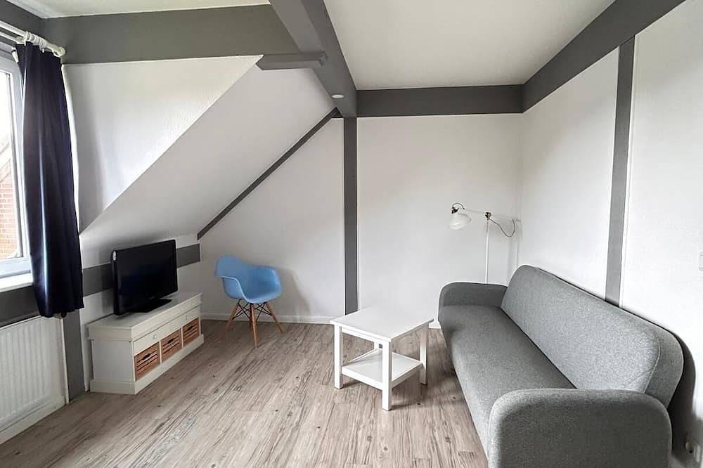 Ganze Wohnung, Gemütliche Dachgeschosswohnung 'Brachvogel' mit Charme in Pellworm, Nordfriesische Inseln