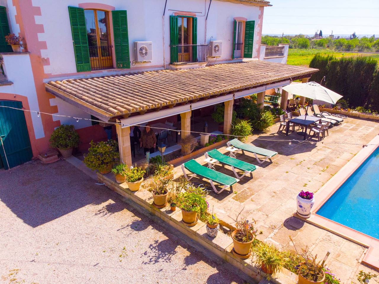 Geheel vakantieappartement, Vakantieappartement voor 10 personen met terras in Son Ferriol, Palma de Mallorca