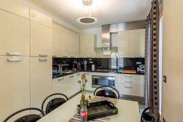 Villa for 8 People in Massa, Parco Regionale delle Alpi Apuane, Photo 4