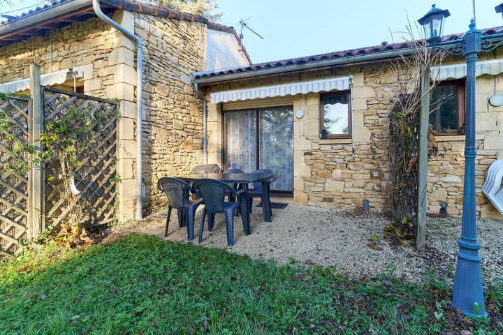 Studio pour 4 personnes, avec jardin, animaux acceptés à Sarlat-la-Canéda
