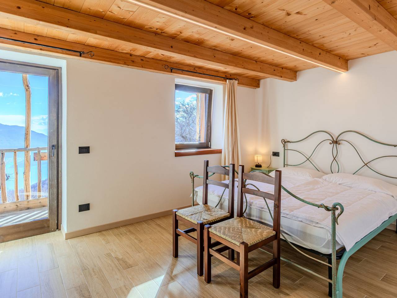 Baita Mirtillo in Comune di Sorico, Valtellina