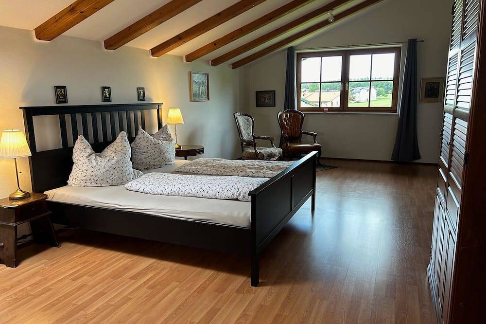 Ferienhaus für 6 Gäste mit 180m² in Eggstätt in Eggstätt, Chiemsee