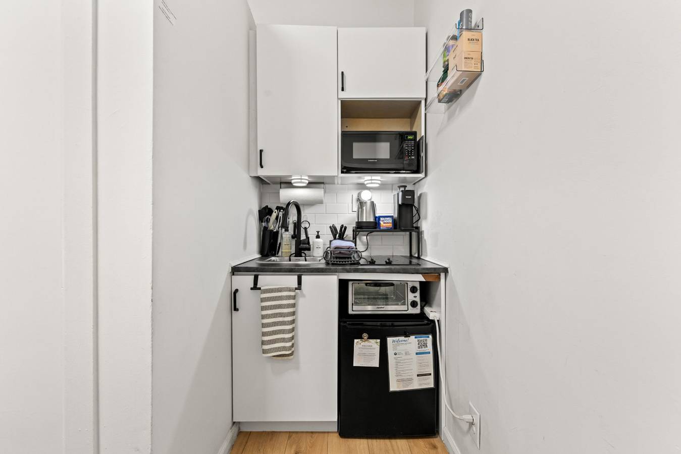 Entire apartment, Cozy Times Square Studio, Prime Location! in Manhattan, New York City