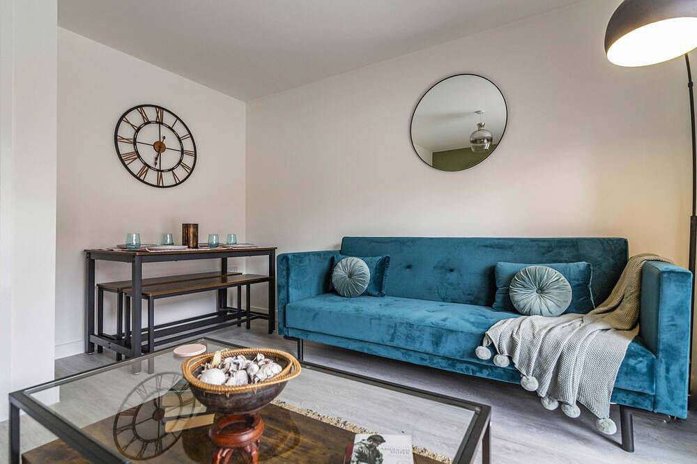 A homely, open 2bed self contained House w/ parking in Nottingham, Midlands del Este