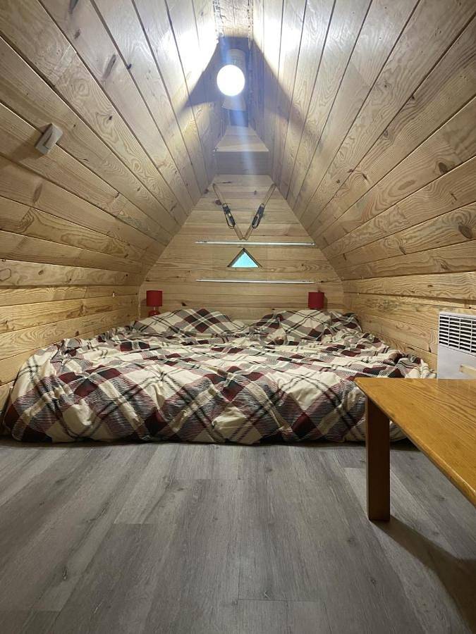 Three-Bedroom Chalet in Boutx, Pyrénées