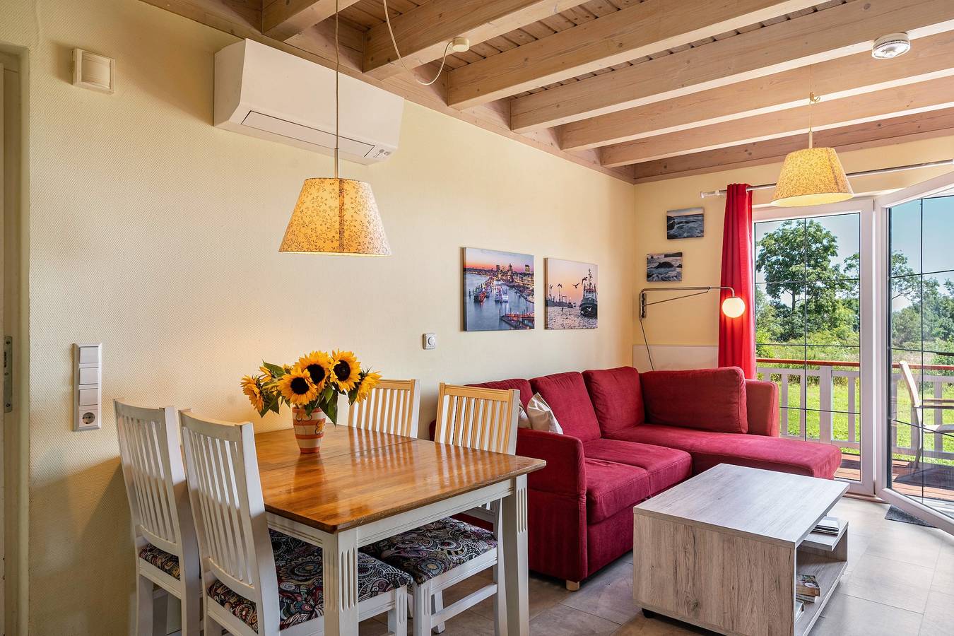 Apartment 'Ferienhaus Meerblick' mit Meerblick, Wlan und Klimaanlage in Sierksdorf, Ostholstein
