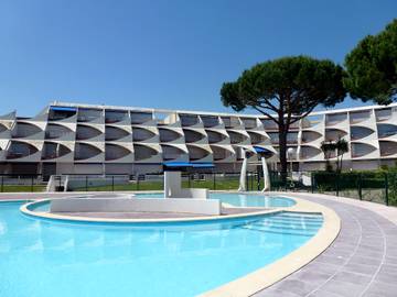 Appartement De Vacances pour 4 Personnes dans Port Camargue, Le Grau-du-Roi, Photo 4