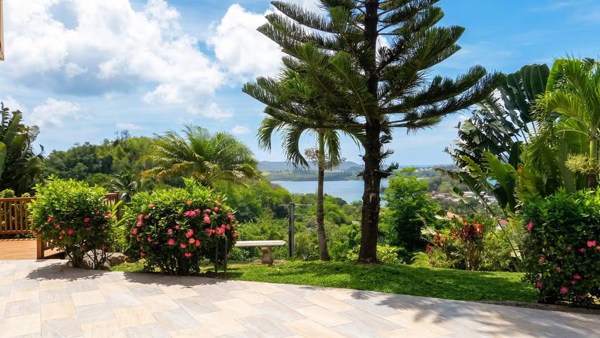 Haus mit Meerblick in La Trinité, Gemeinschaftspool in La Trinité, Martinique
