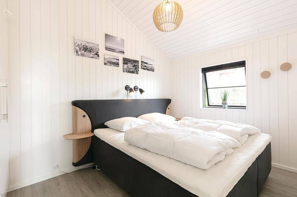 Beautiful home in Nexø with Wifi in Balka, Bornholm