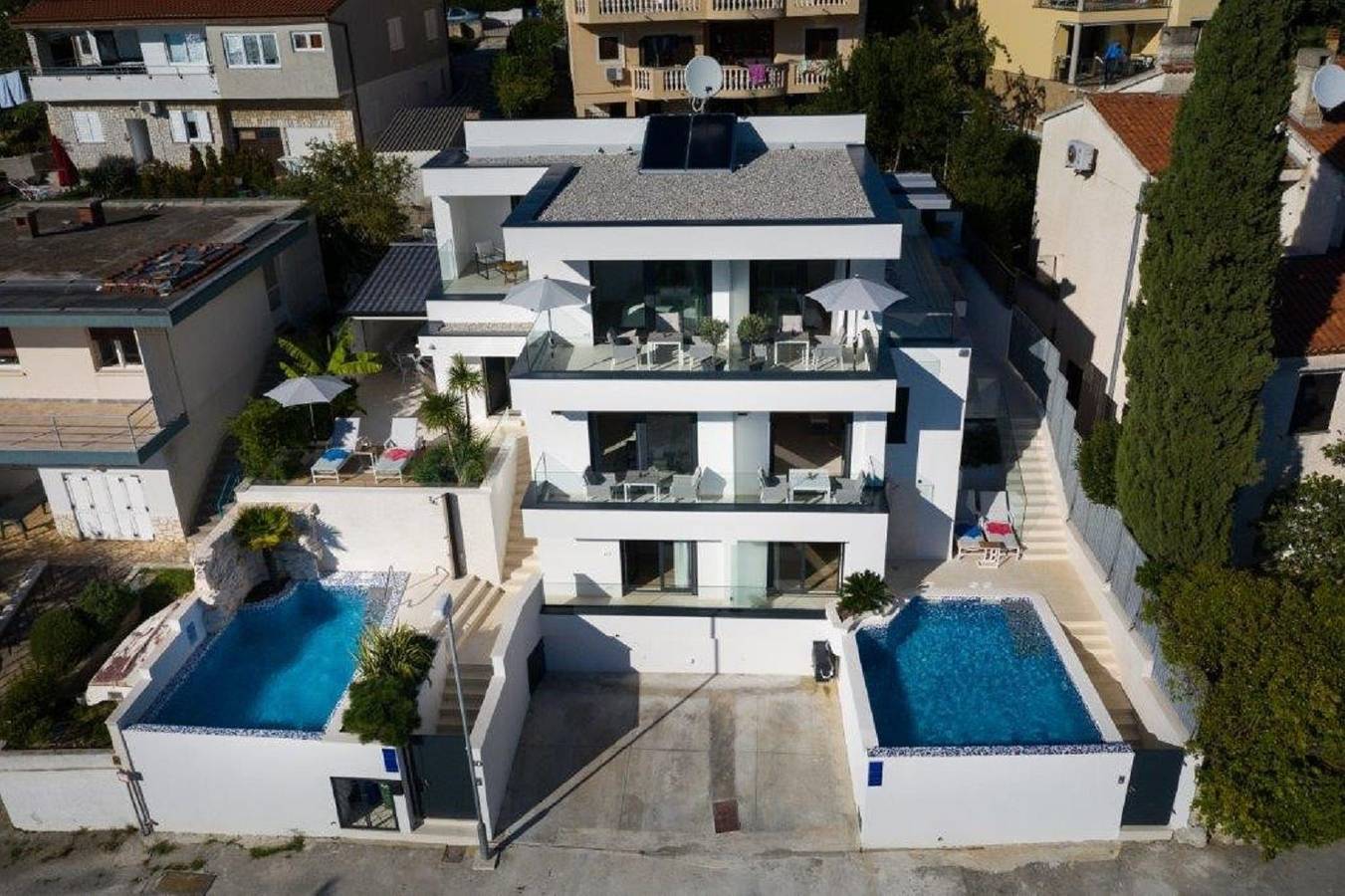 Exklusive Villa mit privatem Pool 50 Meter zum Strand in Pjescana Uvala, Südküste Istrien