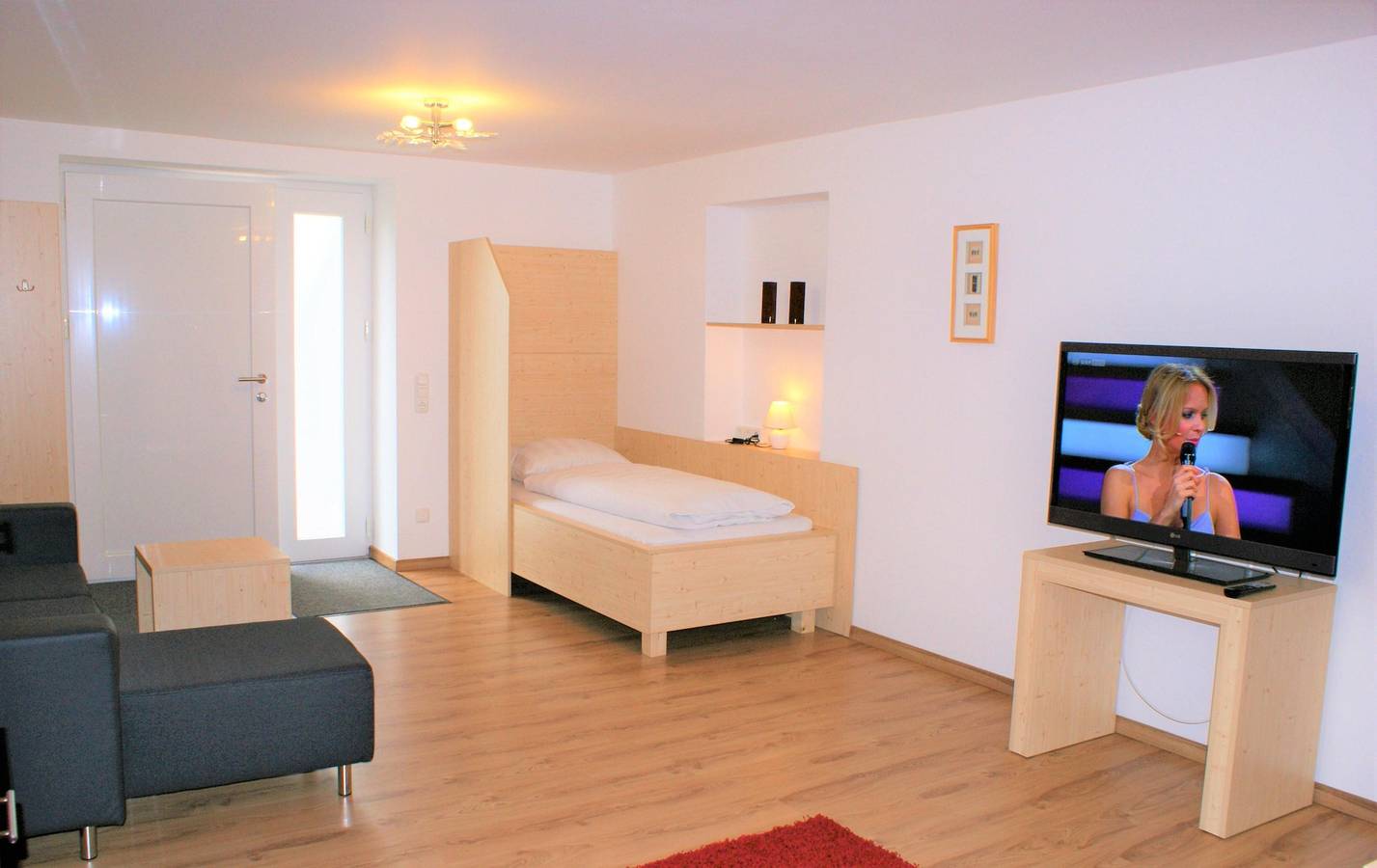 Ganze Ferienwohnung, Studio - Erdgeschoß in Göllstock, Hallein