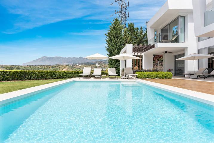 Ferienhaus für 8 Personen, mit Balkon und Whirlpool sowie Garten in Marbella - 2