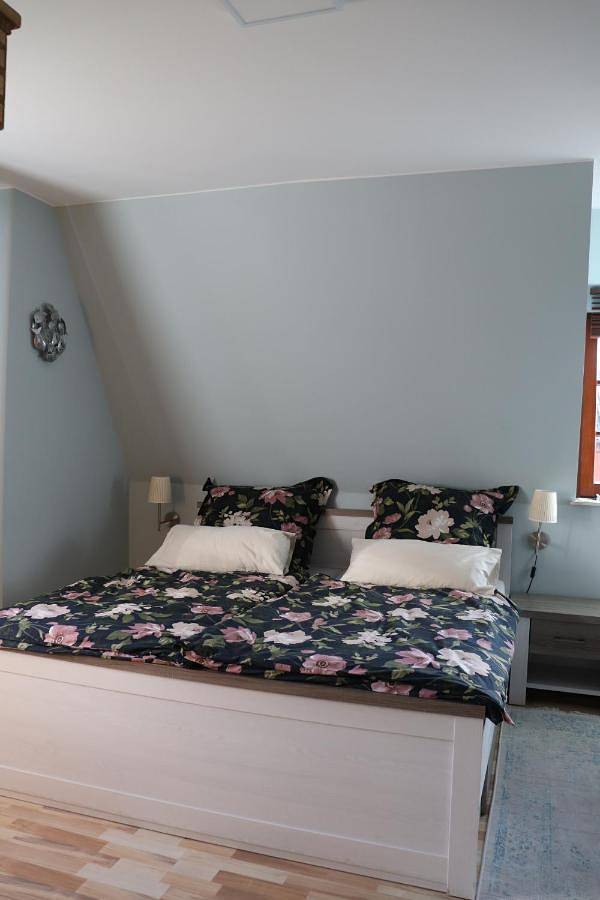 Ferienwohnung für 3 Personen, mit Terrasse und Garten sowie Ausblick in Oersberg - 4