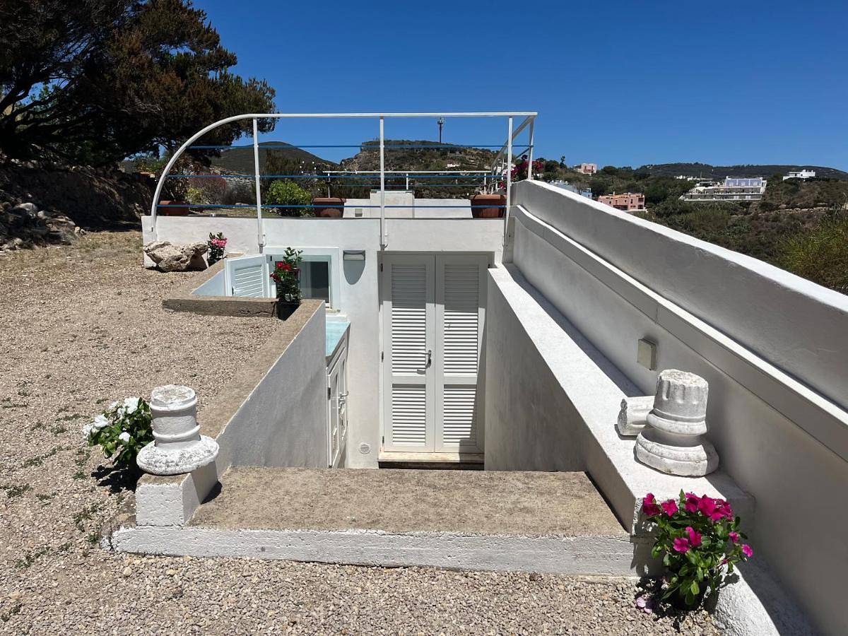 Il Mirto in Ponza, Lazio