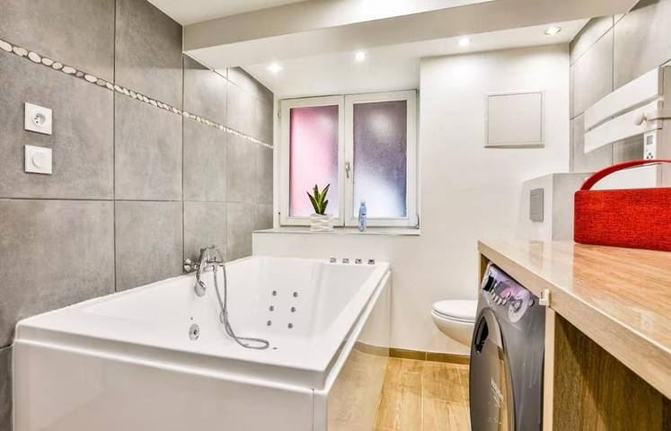 Gîte pour 2 personnes, avec terrasse et jacuzzi à Lautenbach - 2