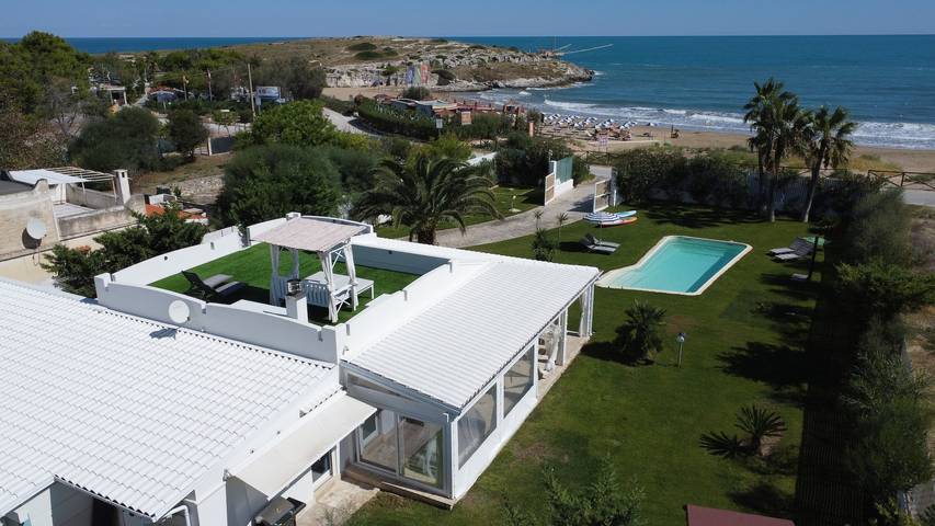Ferienhaus für 11 Personen, mit Sauna und Garten sowie Kinderpool in Vieste - 2