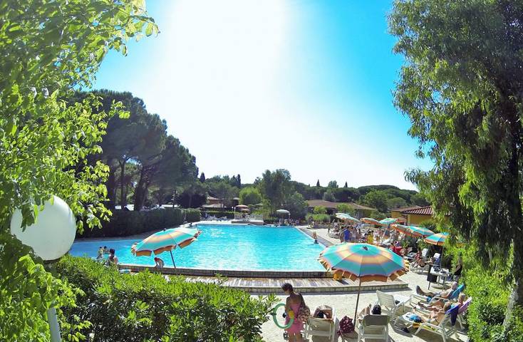 Ferienpark für 7 Personen, mit Pool, mit Haustier in Italien - 2