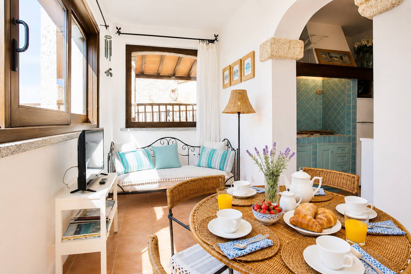 Ganze Wohnung, Ferienwohnung für 3 Personen mit Terrasse in Baja Sardinia, Arzachena