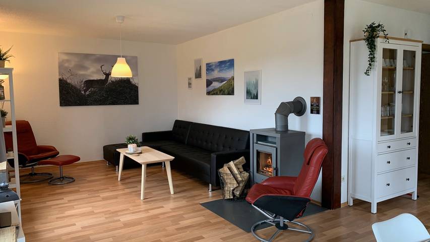 Ferienwohnung für 4 Personen, mit Terrasse und Garten sowie Ausblick, mit Haustier in Frankenau