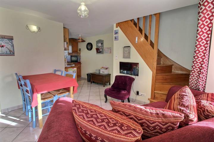 Gîte pour 4 personnes, avec jardin ainsi que piscine et terrasse à Plumelec - 3