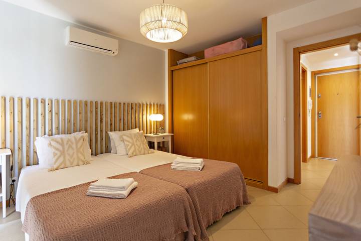 Ferienwohnung für 4 Personen, mit Terrasse und Kinderpool - 1