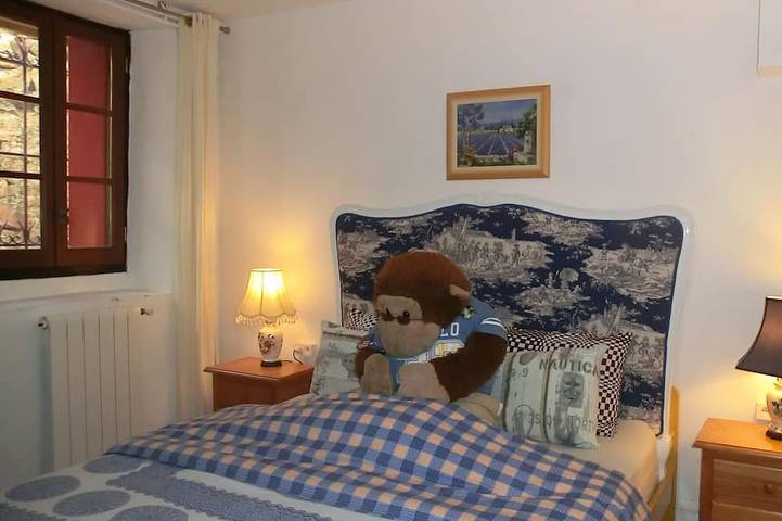 Location de vacances pour 5 personnes, avec jacuzzi ainsi que terrasse et jardin à Cazedarnes - 3