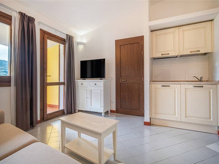 Village vacances pour 4 personnes, avec piscine ainsi que bassin pour enfant et balcon/terrasse, animaux acceptés en Sardaigne - 3