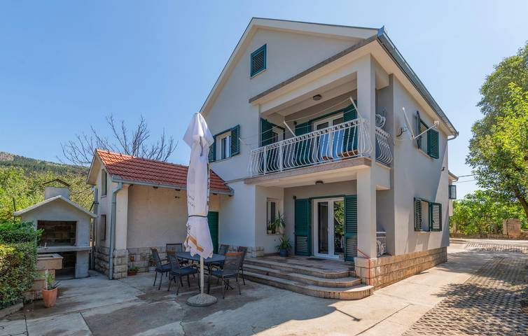 Ferienhaus für 10 Personen, mit Terrasse - 1