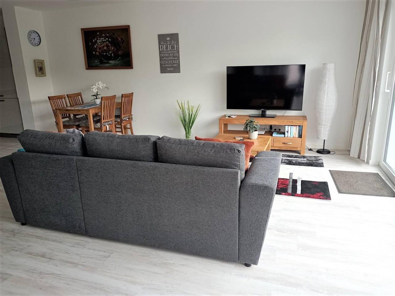 Ganze Ferienwohnung, 2-Bett-Ferienwohnung Monika bis 4 Pers. in Üdersdorf, Vulkaneifel