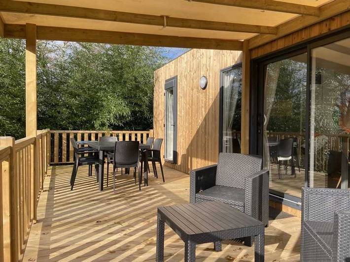 Mobil home pour 2 personnes, avec jacuzzi ainsi que sauna et bassin pour enfant à Quimper - 3