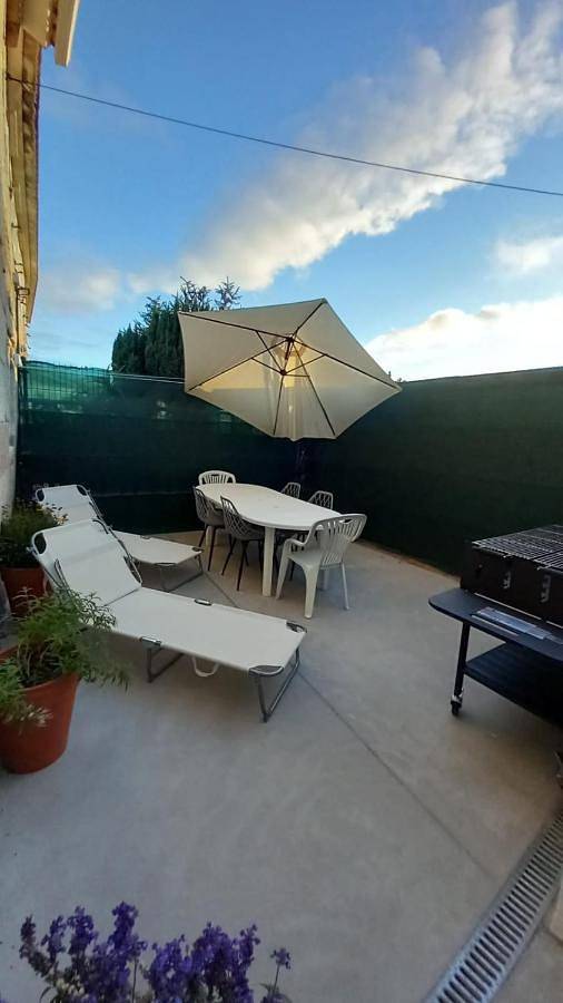 Location de vacances pour 6 personnes, avec Terrasse et Jardin dans Navia - 3