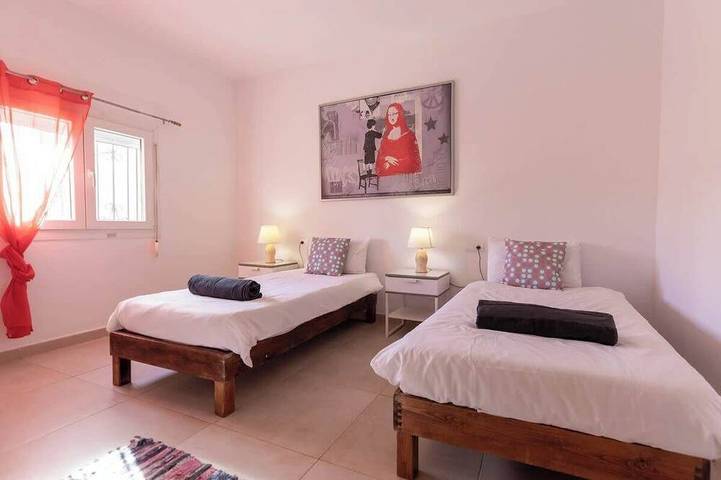 Villa Roberto Ibiza - Sept Chambres Villa, Couchages 10 in Port d'es Torrent, Sant Josep de sa Talaia