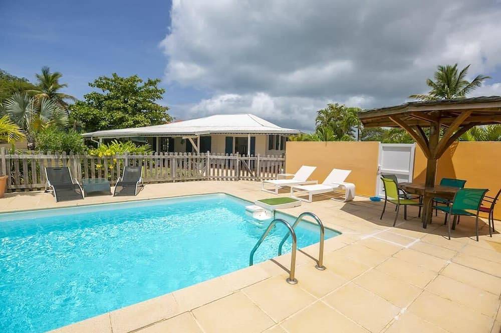 Villa Lalaland – 4 Chambres | Piscine & Jardin | Le Gosier in Le Gosier, Guadeloupe