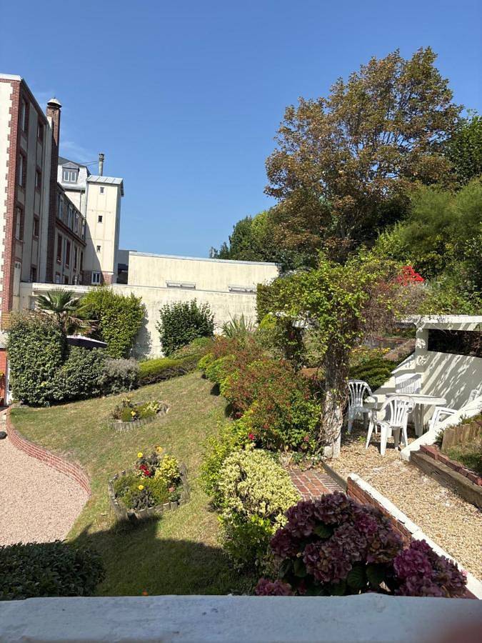 Villa les carlins in Houlgate, Région de Lisieux