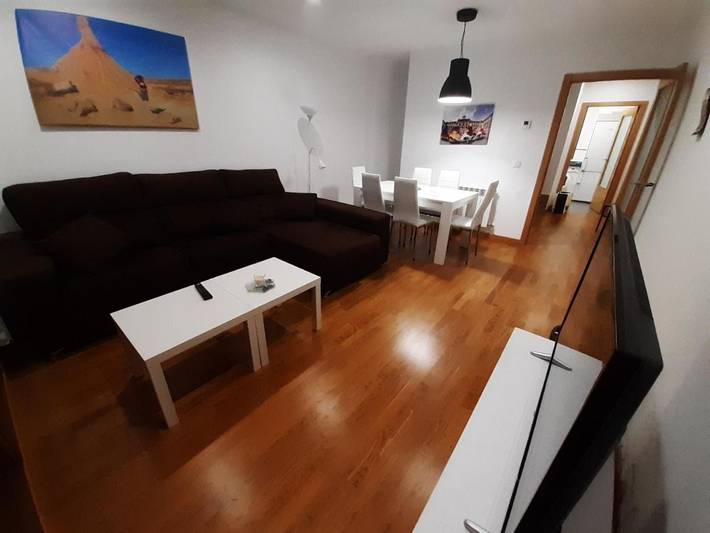 Gîte pour 7 personnes, avec balcon à Tudela - 4